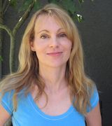 Profile picture for Carolyn Hauck
