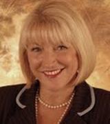 Profile picture for Carolyn Lyne