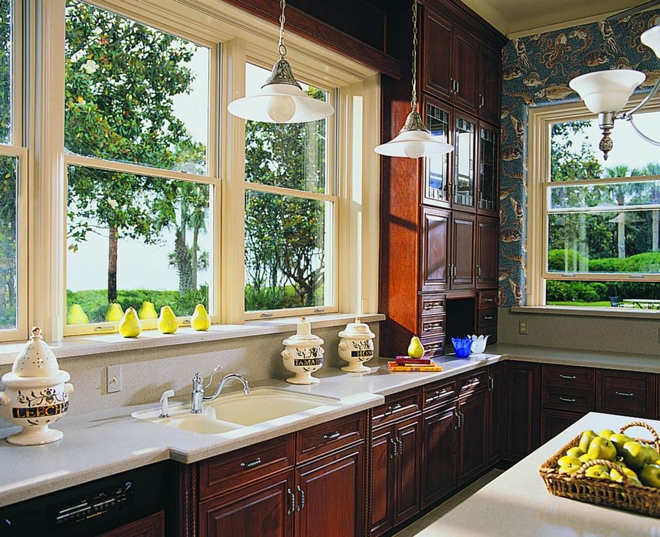 Traditional Kitchen with dishwasher, Multiple Sinks, Framed Partial Panel, Raised panel, Simple granite counters, L-shaped