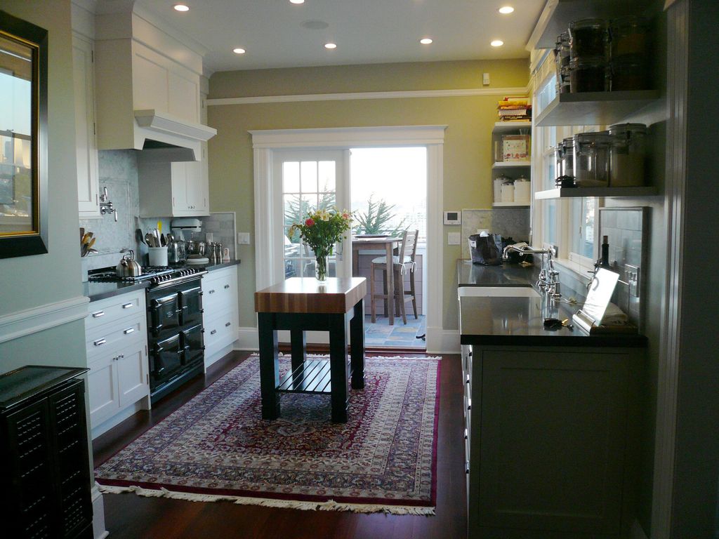 Traditional Kitchen with AGA Legacy ALEG44DFBLK 44" Pro-Style Dual Fuel Range, full backsplash, Paint 1, Farmhouse sink