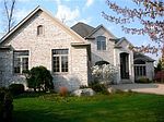 382 W Glen Eagle Dr, Cleveland, OH