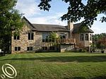 7025 Capri Dr, White Lake, MI