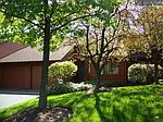 25864 Fairmount Blvd, Beachwood, OH
