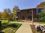 2118 Golf Course Dr, Reston, VA