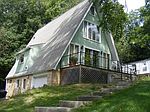 18812 E Cole Rd, Meadville, PA