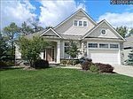 422 Saint Andrews Ln, Broadview Heights, OH
