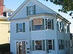 17 Middle St, Gloucester, MA