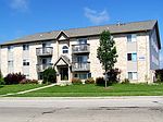 885 Regent Dr, Dekalb, IL