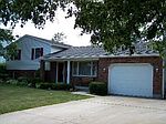 287 Continental Dr, Lockport, NY