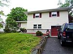 8 Cook Ln, Croton On Hudson, NY