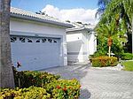8765 NW 76th Pl, Tamarac, FL