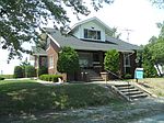 320 N Main St, Kempton, IN