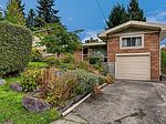 2522 NE 107th St, Seattle, WA