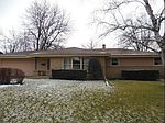 4749 Sumac Ln, Greendale, WI