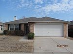 6209 St James Pl, Denton, TX