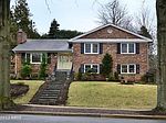 6201 Kellogg Dr, Mc Lean, VA