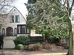 8228 16th Ave NE, Seattle, WA