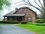 215 Betty Ln, Brookfield, WI