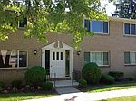 85 Old Lyme Dr APT 3, Amherst, NY