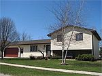 301 S Logan St, Roland, IA