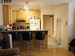 1428 Madison St APT 208, Oakland, CA