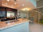 680 Camino De La Reina APT 2402, San Diego, CA