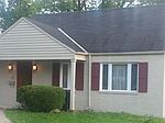 947 Corace Dr, Pittsburgh, PA