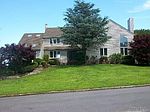 31 Seacliff Ln, Miller Place, NY