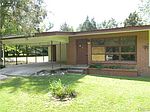 204 Tanglewood Dr, Louisburg, NC