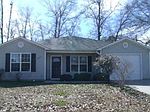 1841 Chestnut Dr, Valdosta, GA