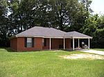 215 Betty Dr, Columbia, MS