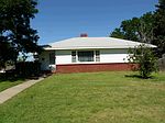 1901 Hart Ave, Dodge City, KS