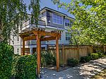 10549 Stone Ave N APT 203, Seattle, WA