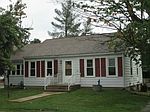 105 N Taylor St, Oblong, IL