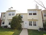 1337 E Wyndham Cir, Palatine, IL