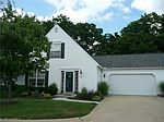 541 Parkside Ln UNIT 17, Tallmadge, OH