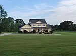 689 Harold Tucker Rd, Hattiesburg, MS