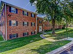 915 Cedartree Ln, Claymont, DE