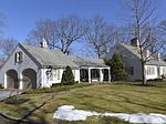 2 Saddle Rd, Stony Brook, NY