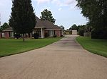 254 Riverview Dr, Natchez, LA