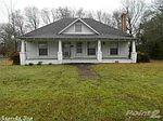601 E Pine St, Gurdon, AR