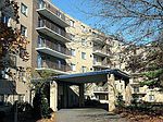 9235 N Church Dr, Parma Heights, OH