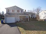 41 Shelly Dr, Somerset, NJ