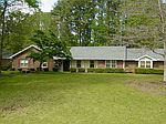 5977 Spalding Dr, Norcross, GA