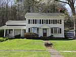 3 Cliff St, Gilbertsville, NY