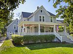 712 N Main St, Wheaton, IL