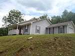 93 Santeetlah Heights Dr, Robbinsville, NC