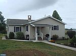 84 Zions Church Rd, Shoemakersville, PA