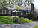 321 Highland Pines Dr, Pittsburgh, PA
