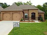 212 Duclair Ct, Brandon, MS